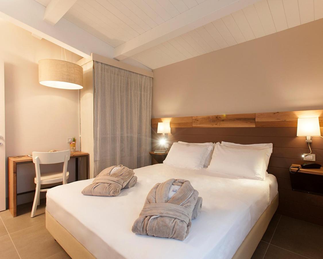 Podere Maremma Spa & Ristorante オルベテッロ エクステリア 写真
